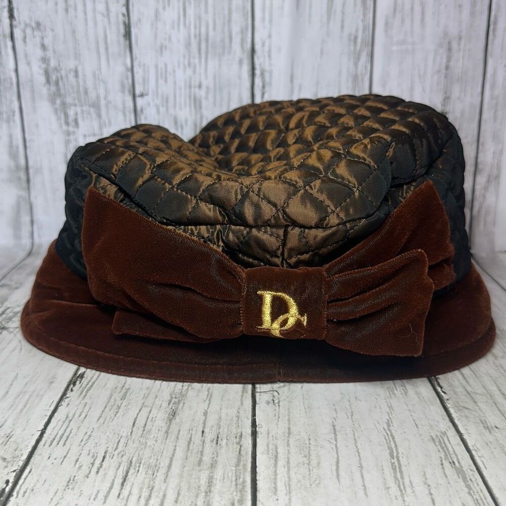 Diahann Carol Brown Quilted Velvet‎ Vintage Hat